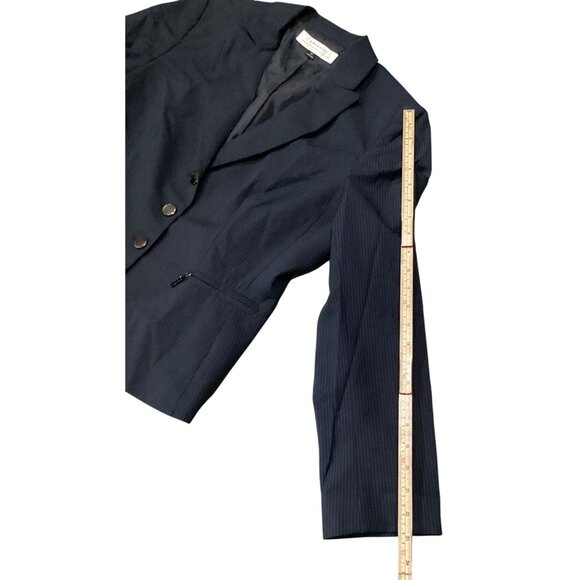 Tahari Arthur S. Levine Navy Pinstripe Blazer Size 10 - Picture 7 of 10